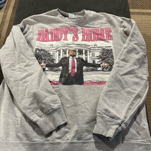 Trump daddy’s home Gray Graphic Crewneck Sweater